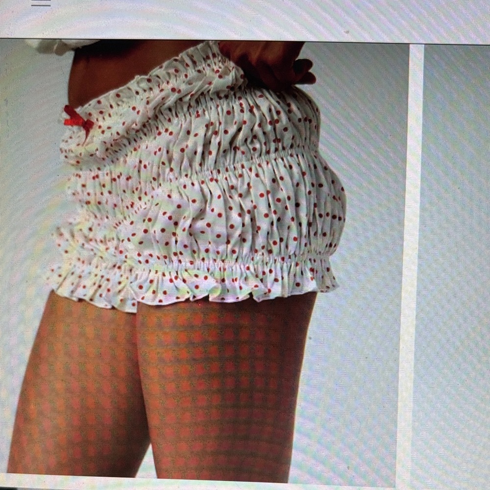 With Jean White Ruffled Polka Dot Shorts